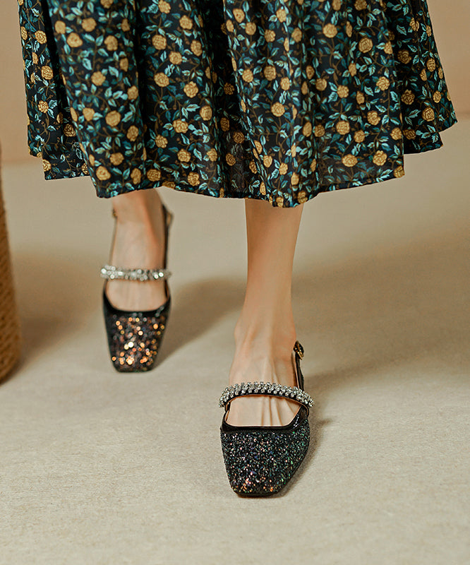 Graceful Orthopedic Sandals for Modern Look