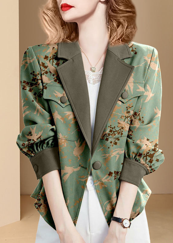 Sophisticated Coat with a Clean Classic Look