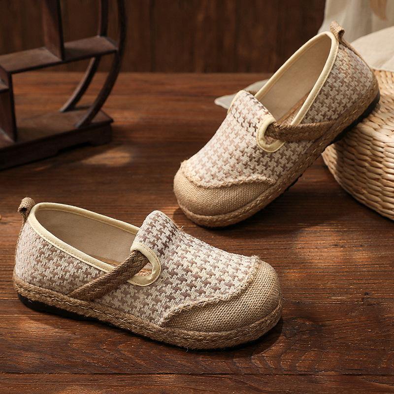 Chic Orthopedic Shoes with Unique Design