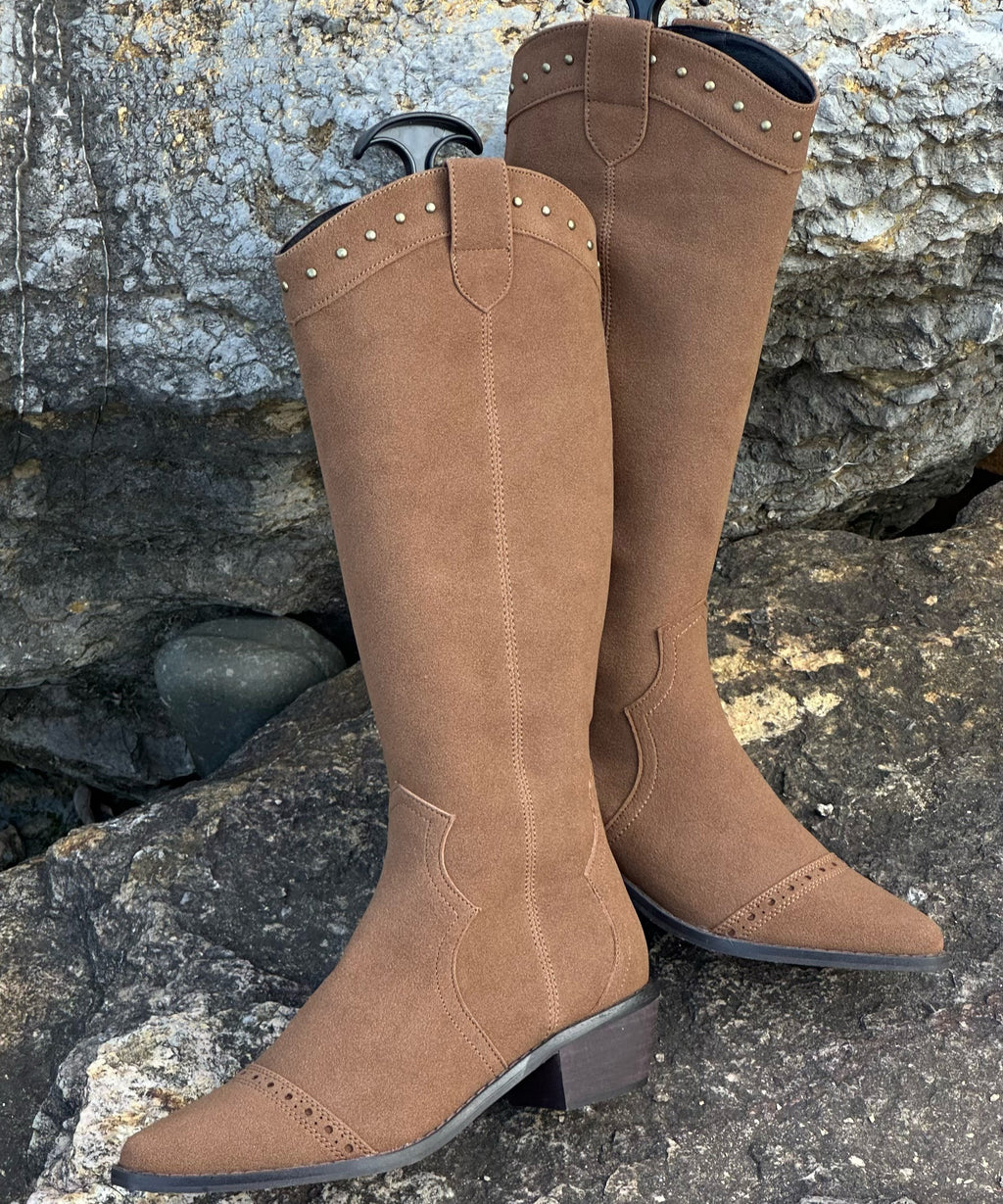Beautifully Crafted Orthopedic Boots