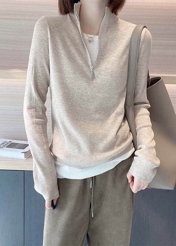 Well Tailored Top with a Graceful Silhouette