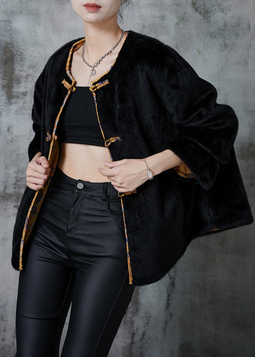 Polished Coat with an Effortless Classic Look