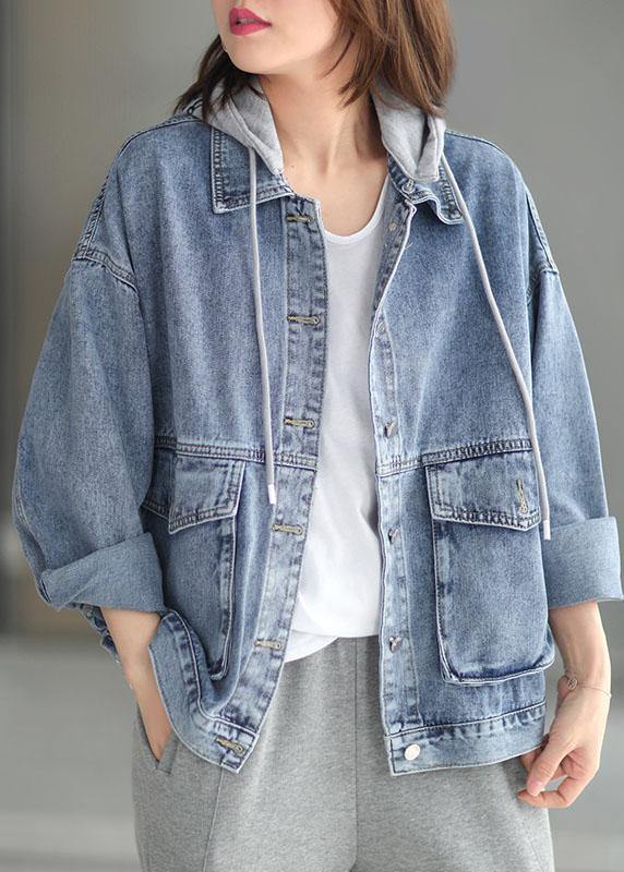 Classic Vintage Coat with a Flattering Fit