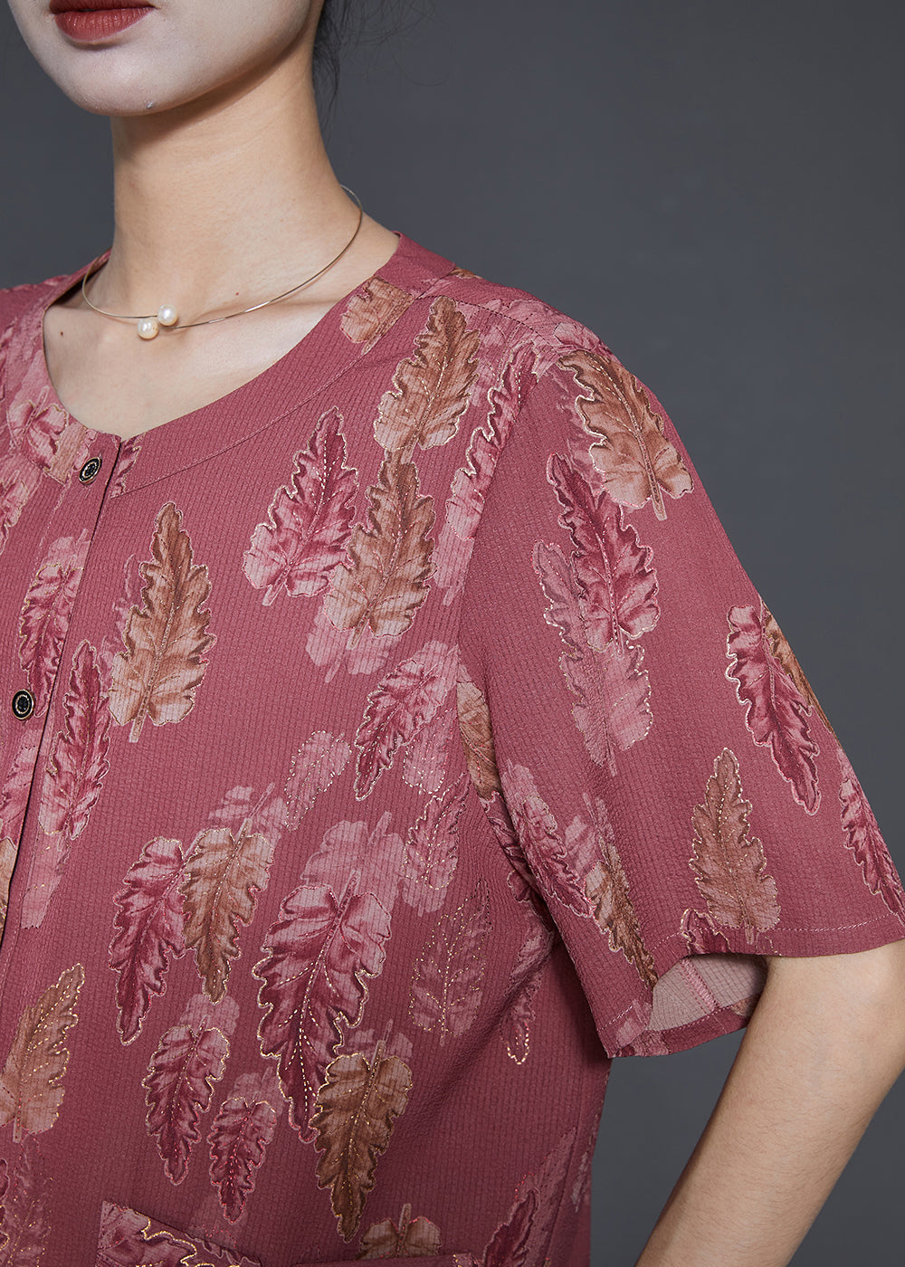Classic Vintage Shirt with a Flattering Fit