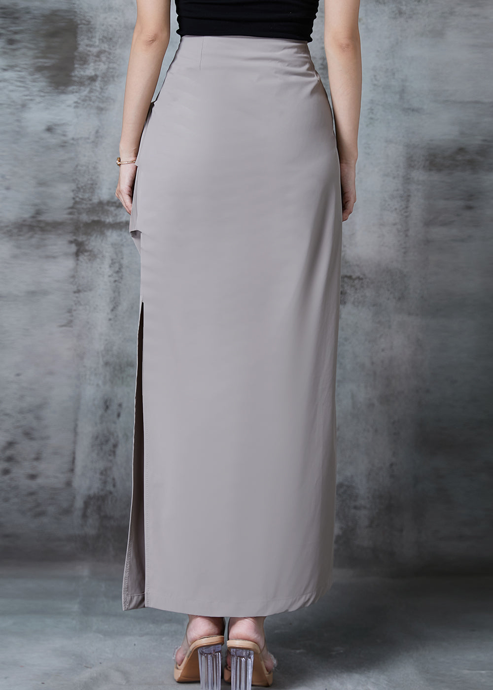 Beautifully Finished Garment in a Timeless Design