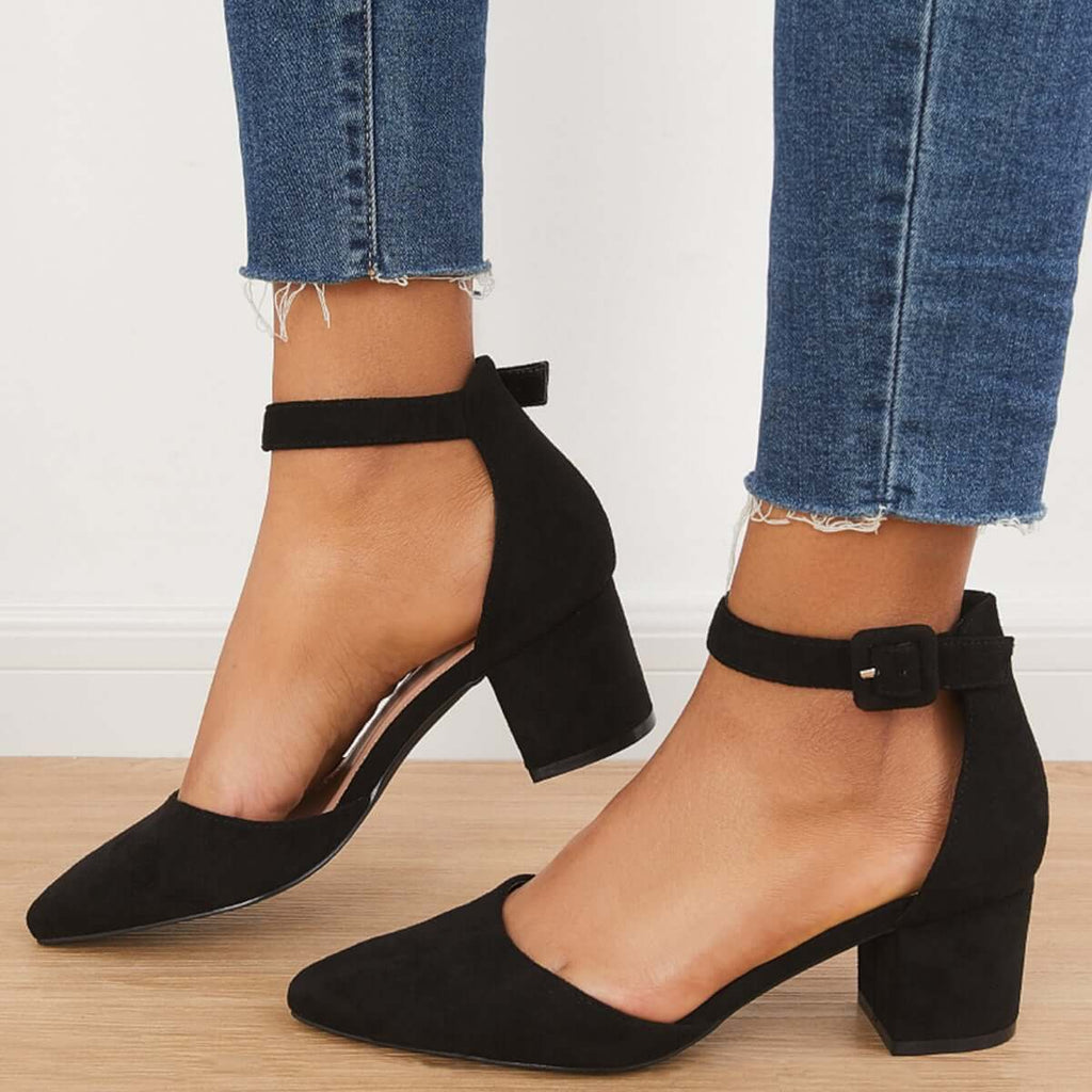 Graceful Orthopedic Pumps for Modern Look