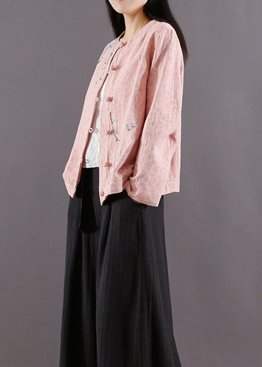 Well Tailored Coat with a Graceful Silhouette