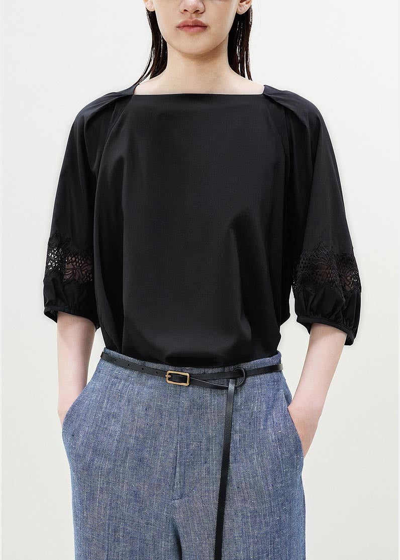 Well Tailored Blouse with a Graceful Silhouette