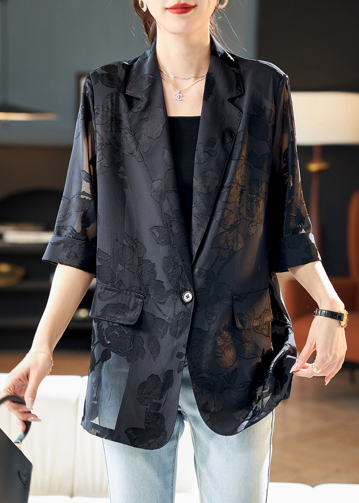 Classic Vintage & Enduringly Stylish Coat