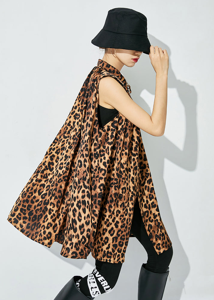 Beautifully Finished Blouse in a Timeless Design