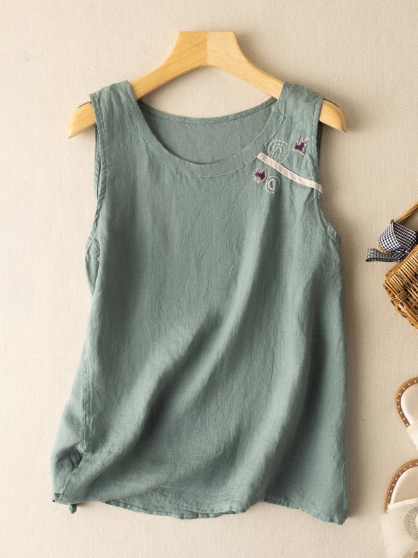 Sophisticated Garment with a Clean Classic Look