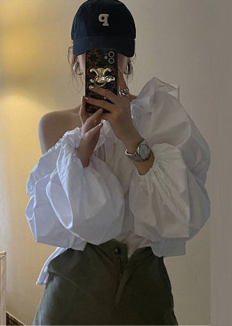 Effortlessly Elegant Blouse with a Timeless Design