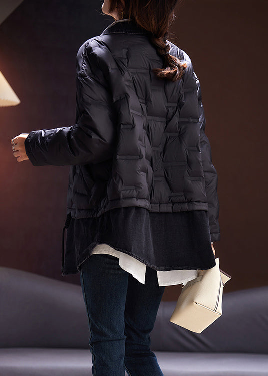 Well Tailored Coat with a Graceful Silhouette