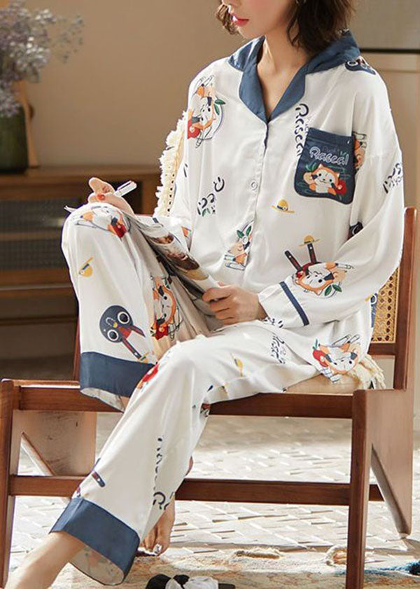 Finely Styled Garment with a Classic Vintage Look