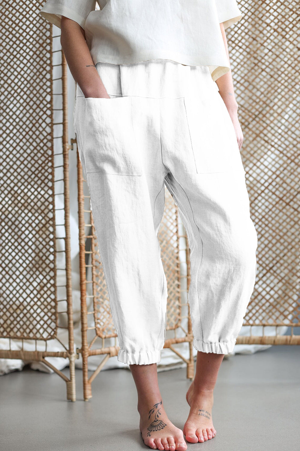 Elegantly Styled Pants for Everyday Wear