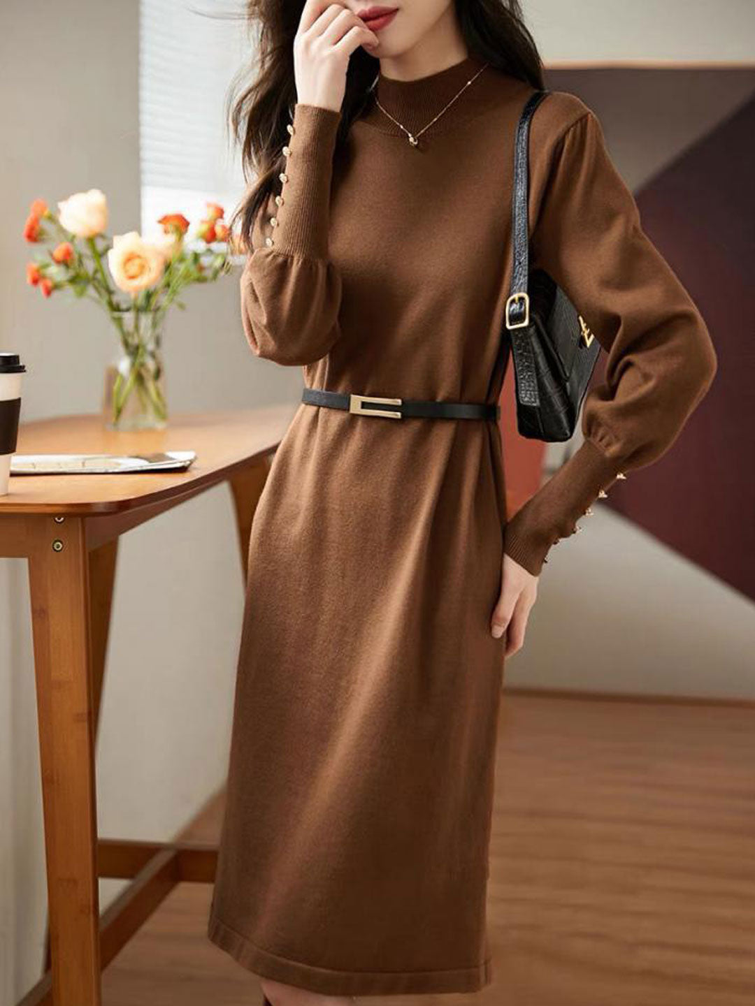 Gracefully Styled Dress for Any Occasion
