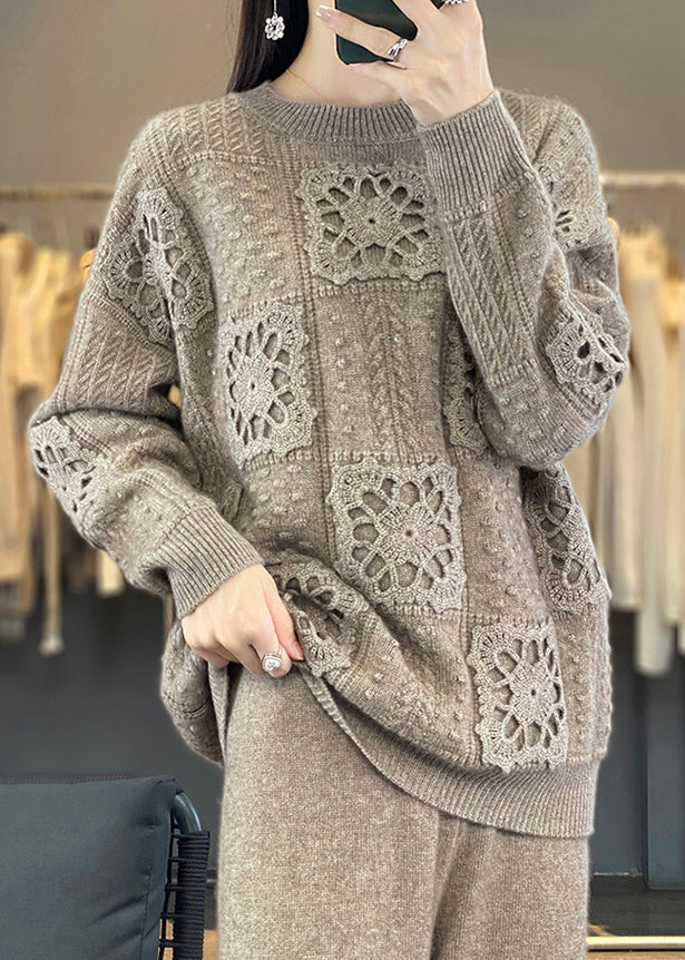 Beautifully Finished Top in a Timeless Design