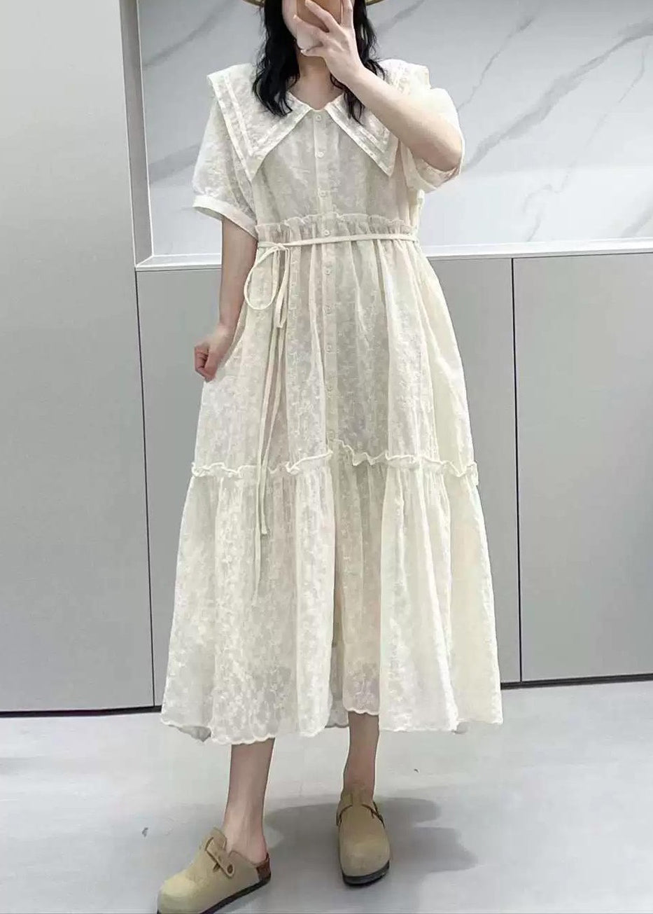 Sophisticated Dress with a Clean Classic Look