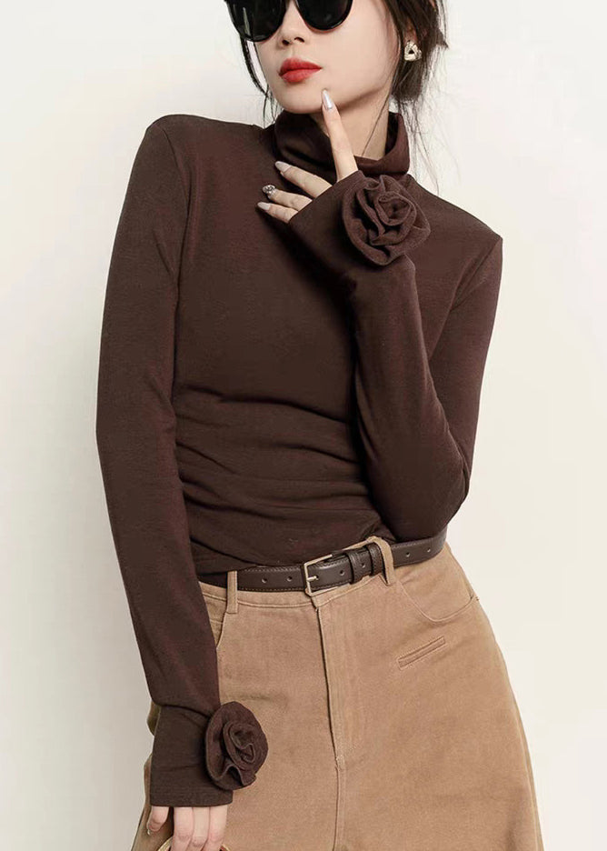 Classic Vintage Shirt with a Flattering Fit