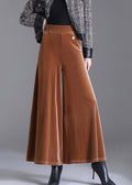 Beautifully Finished Pants in a Timeless Design