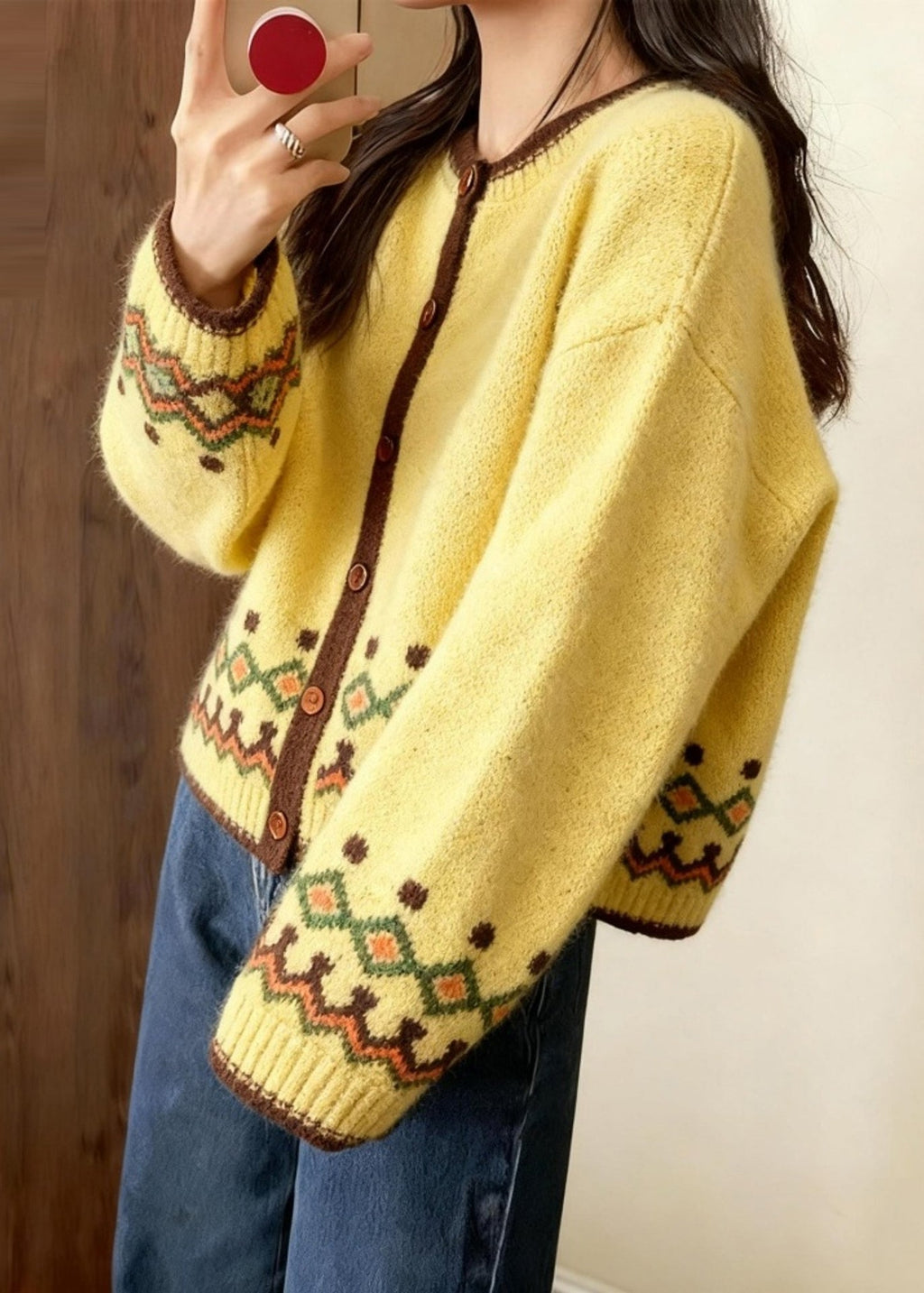 Classic Vintage Cardigan with a Flattering Fit