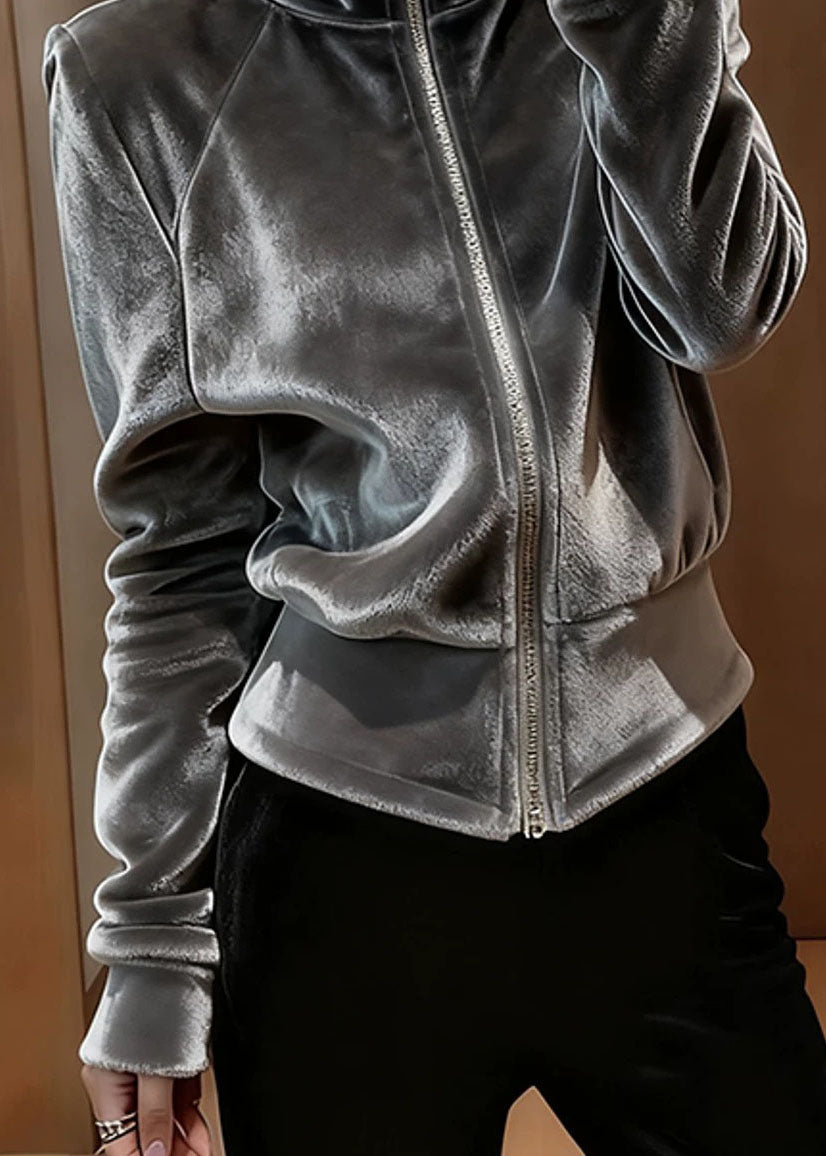 Classic Vintage Coat with a Flattering Fit