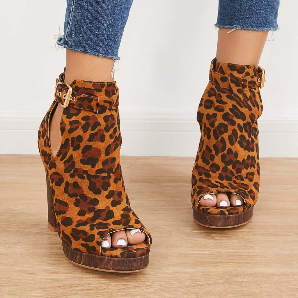 Classic Orthopedic Boots with Timeless Style