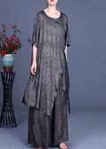 Effortlessly Elegant Garment with a Timeless Design