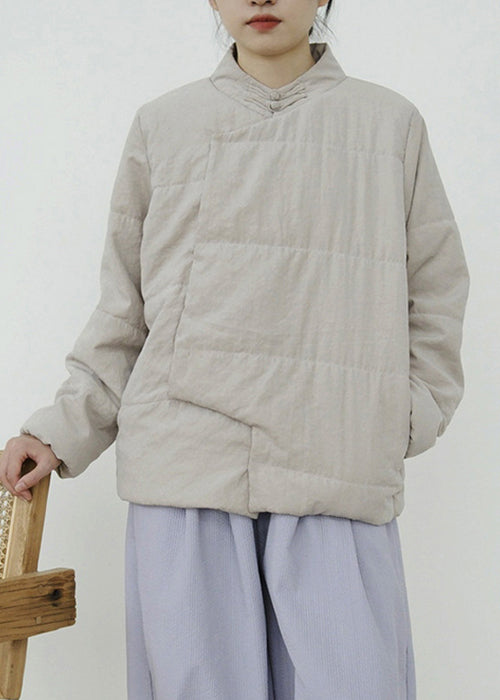 Effortlessly Elegant Coat with a Timeless Design