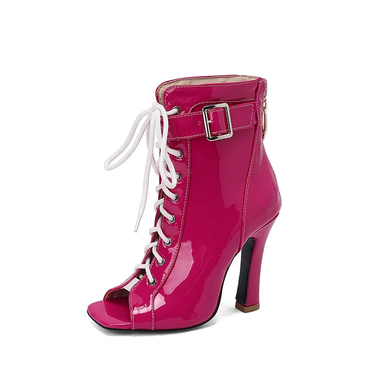 Graceful Orthopedic Boots for Modern Look