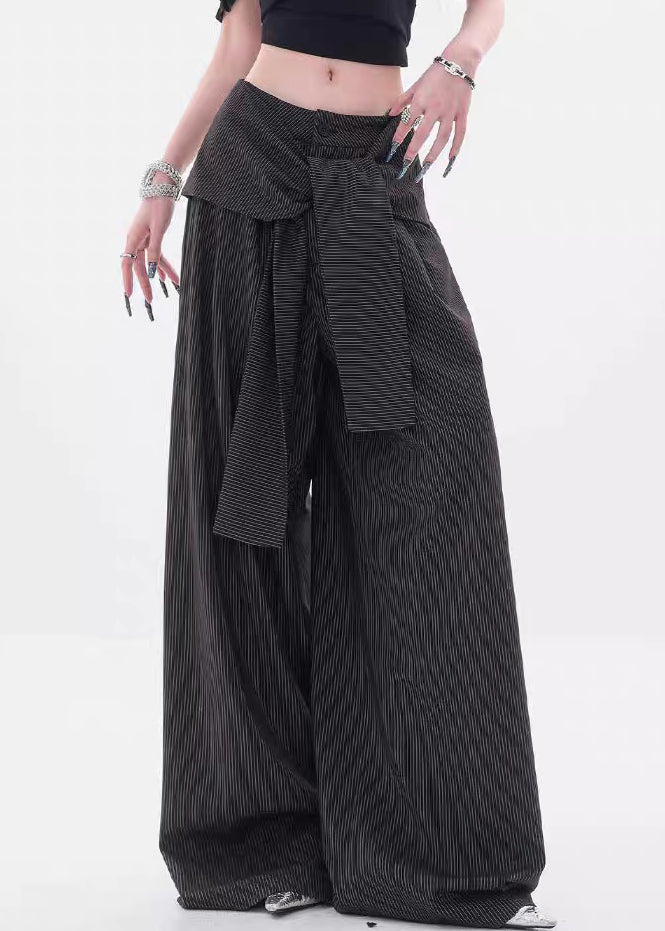 Well Tailored Pants with a Graceful Silhouette