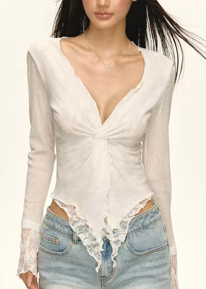 Beautifully Finished Top in a Timeless Design