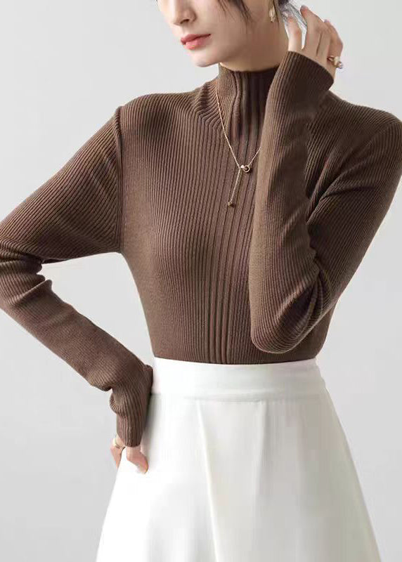 Classic Vintage Sweater with a Flattering Fit