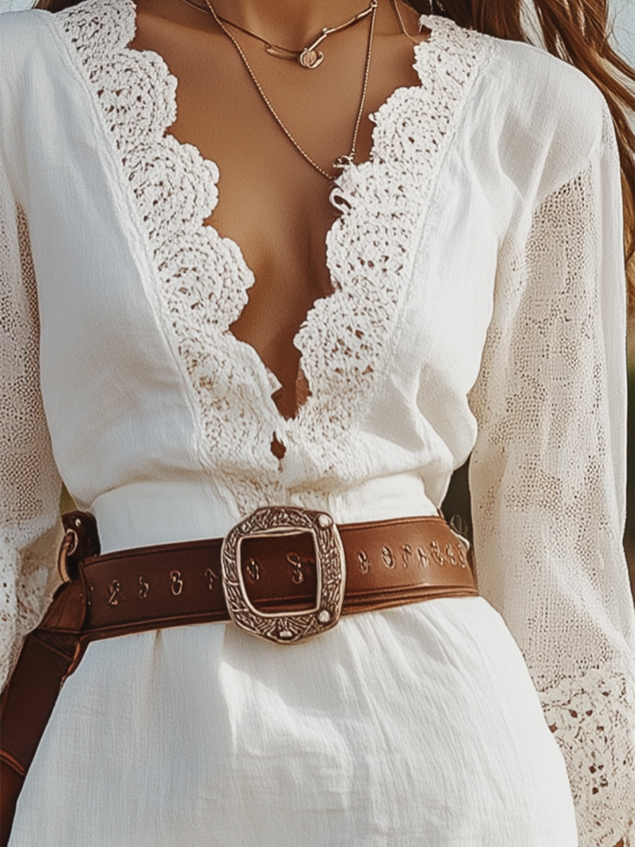 Beautifully Finished Dress in a Timeless Design