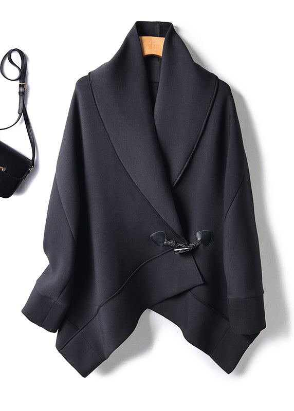 Effortlessly Elegant Coat with a Timeless Design