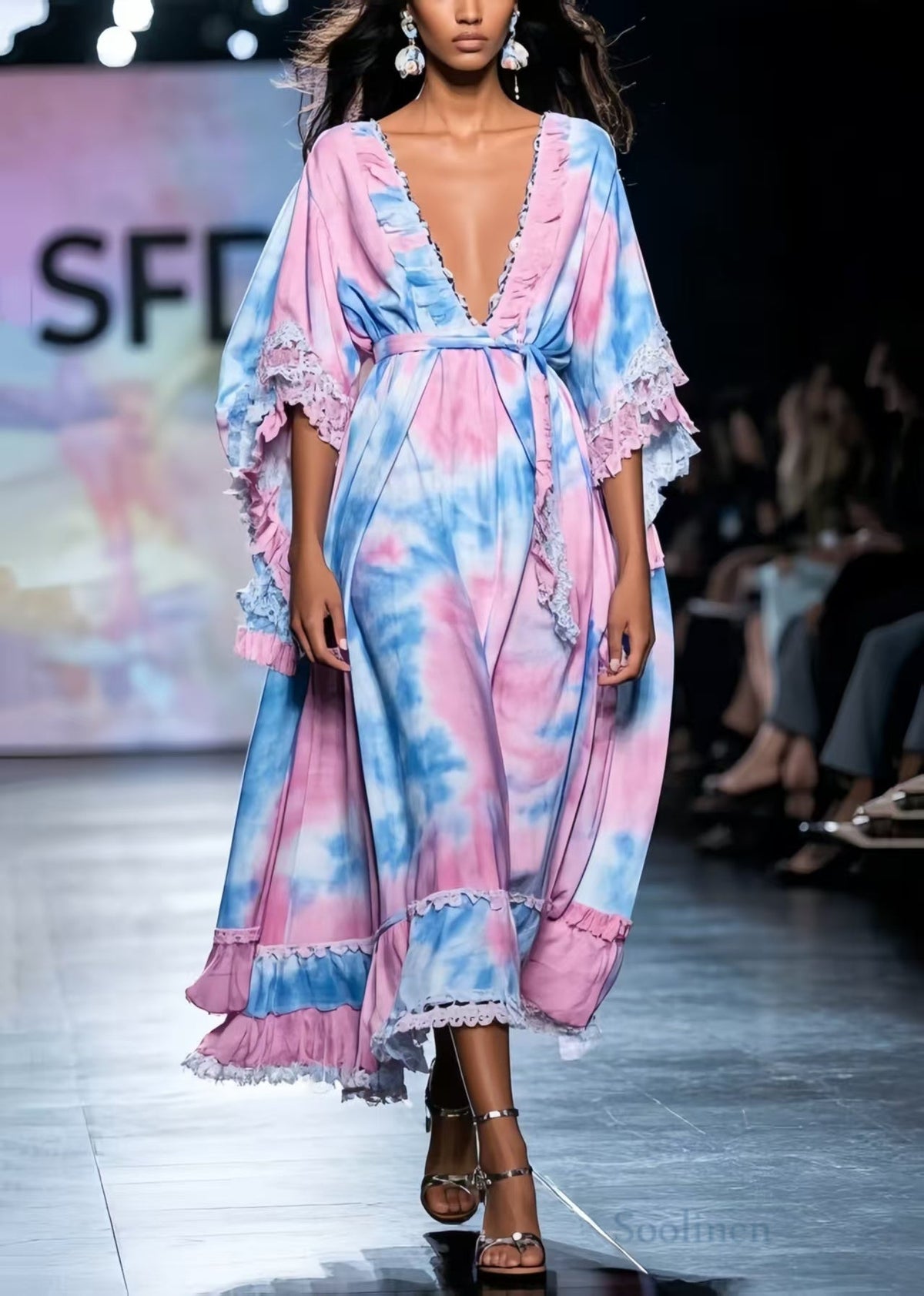 Classic Vintage & Enduringly Stylish Dress