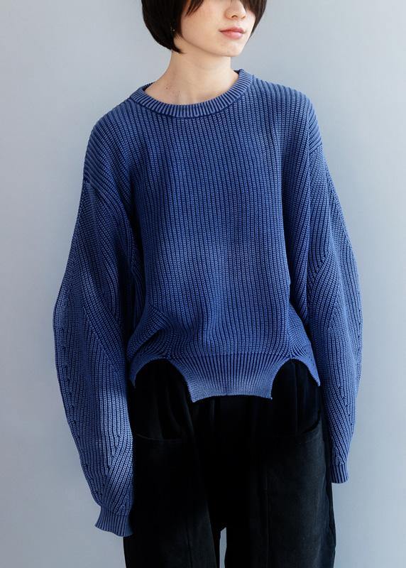 Sophisticated Blouse with a Clean Classic Look