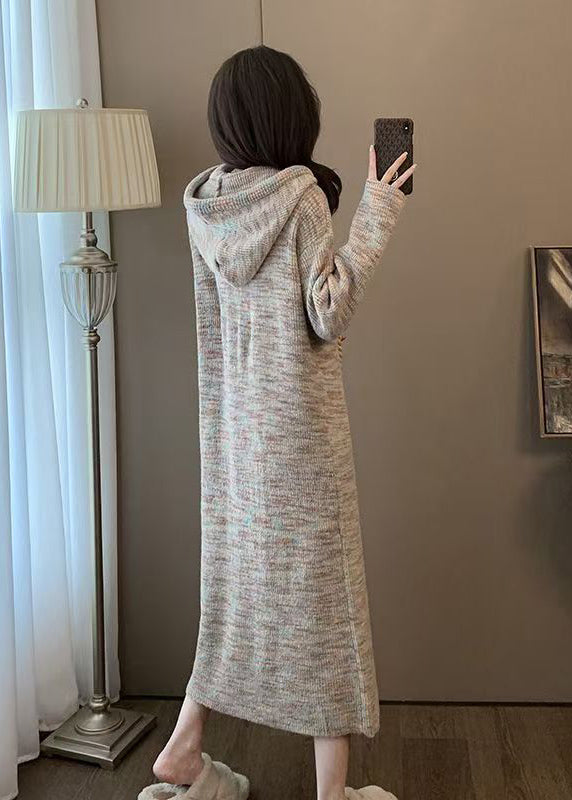 Effortlessly Elegant Sweater with a Timeless Design