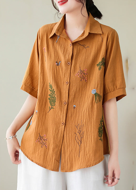 Well Tailored Blouse with a Graceful Silhouette