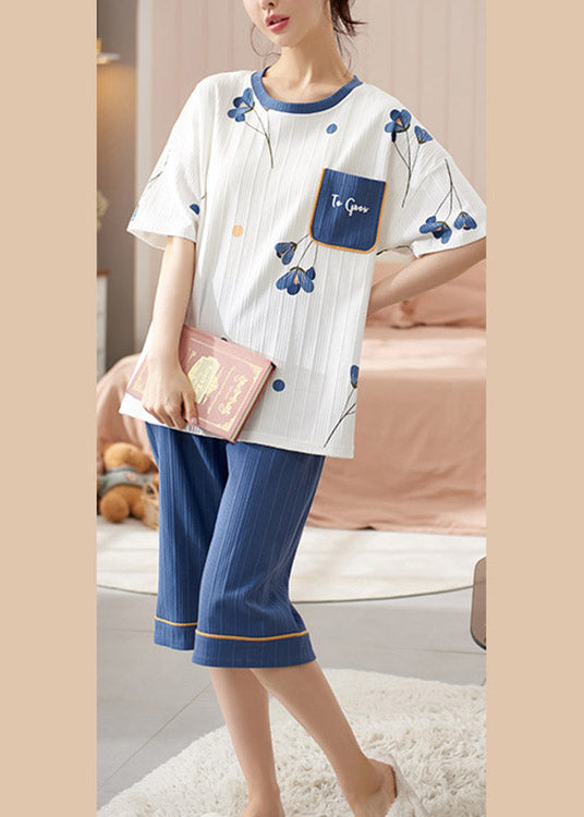 Finely Styled Garment with a Classic Vintage Look