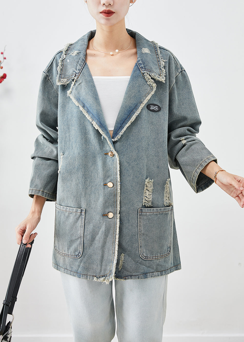Beautifully Finished Coat in a Timeless Design