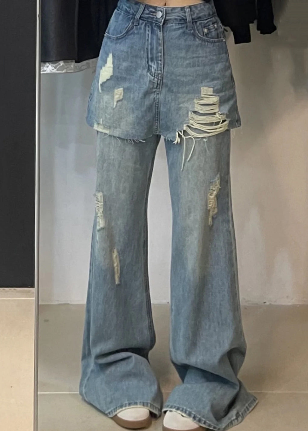Gracefully Styled Pants for Any Occasion