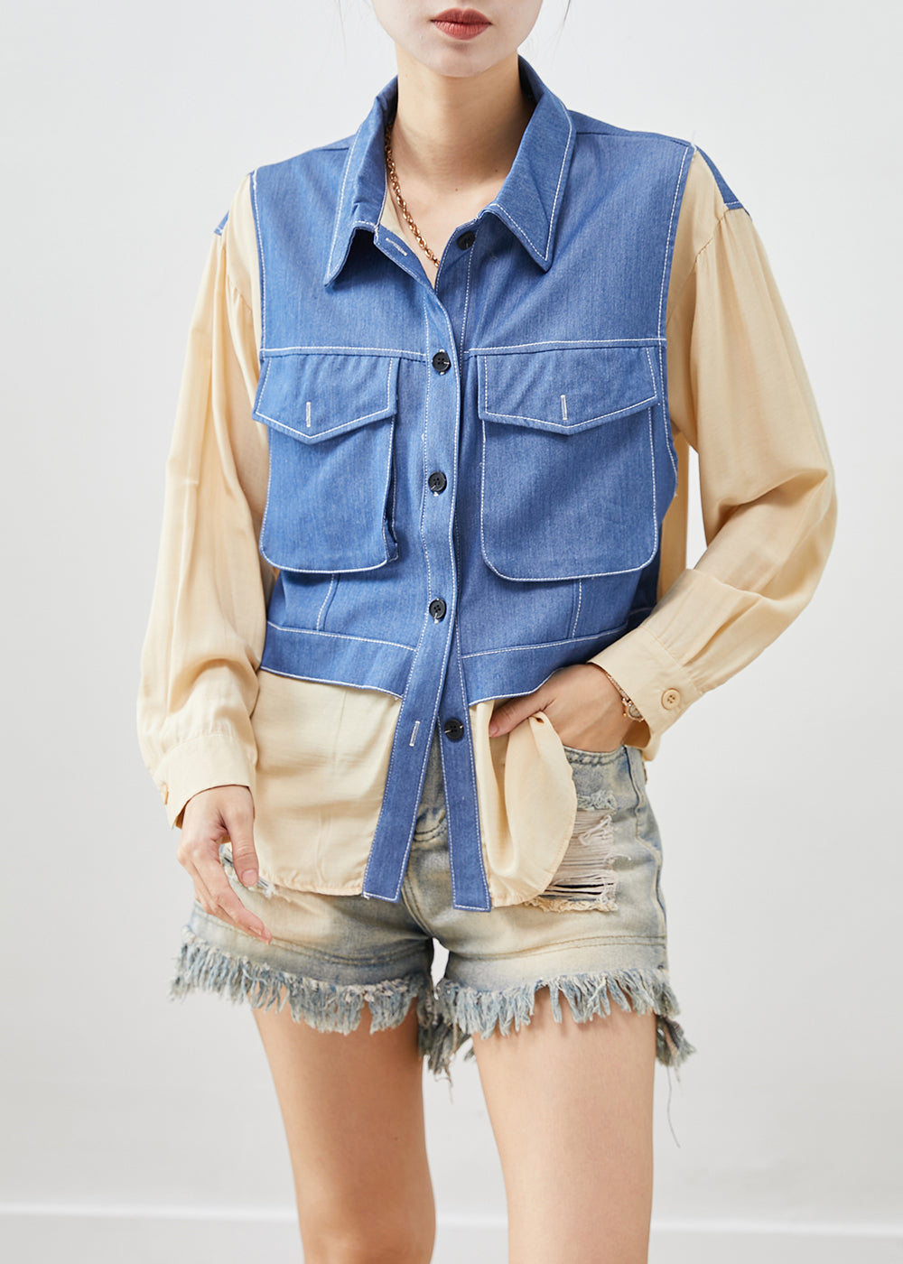 Classic Vintage Shirt with a Flattering Fit