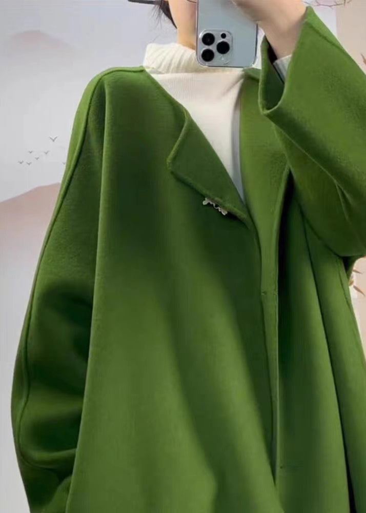 Elegantly Styled Coat for Everyday Wear