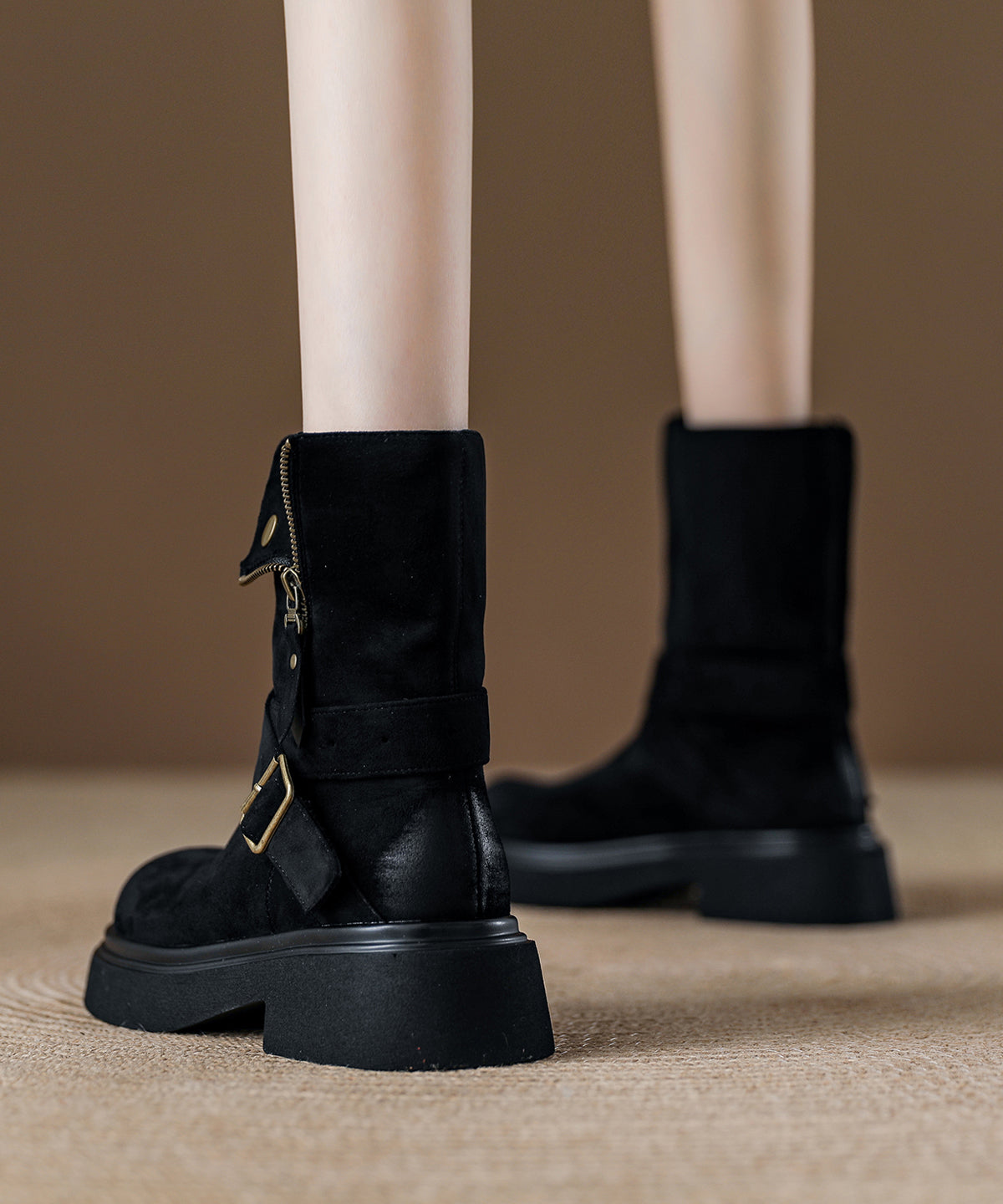 Graceful Orthopedic Boots for Modern Look
