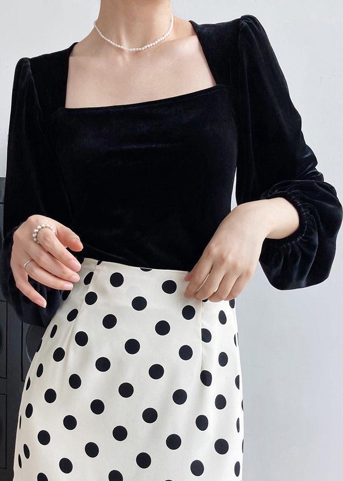 Classic Vintage Top with a Flattering Fit