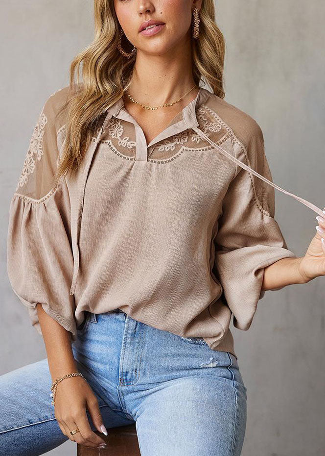 Effortlessly Elegant Top with a Timeless Design