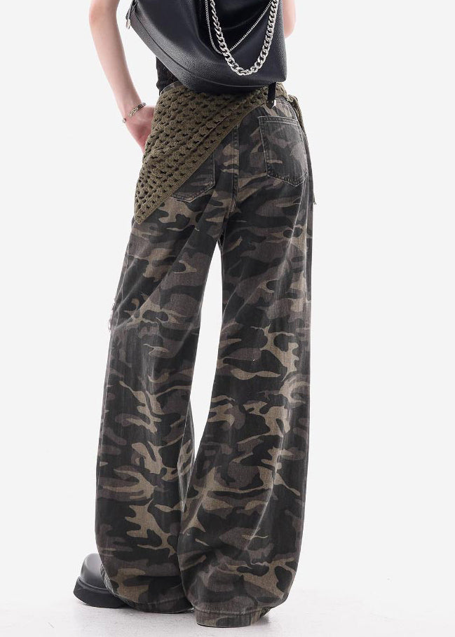 Well Tailored Pants with a Graceful Silhouette