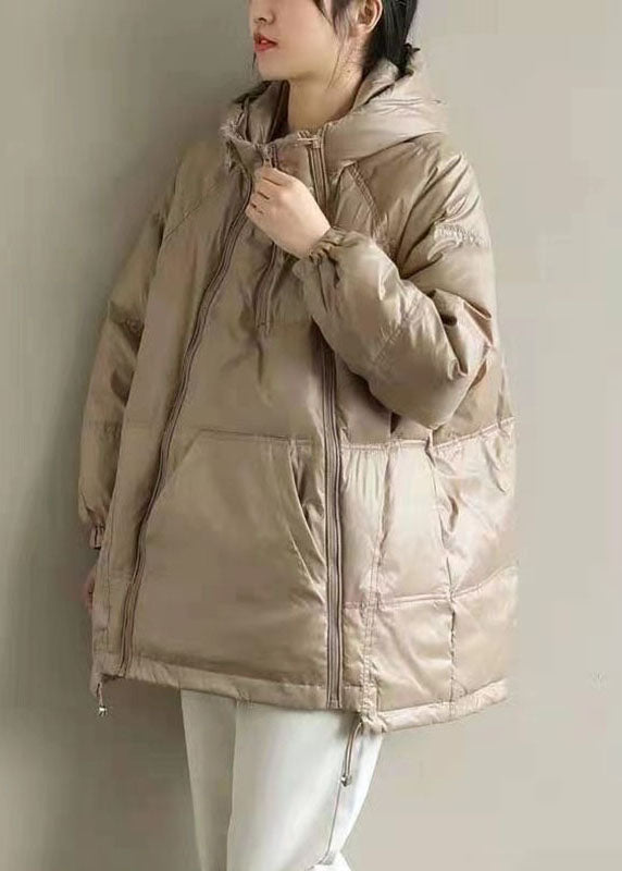 Well Tailored Coat with a Graceful Silhouette