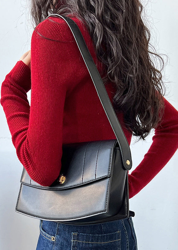 Well Tailored Sweater with a Graceful Silhouette
